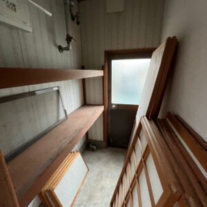 勝手口(収納あり) 勝手口(収納あり)